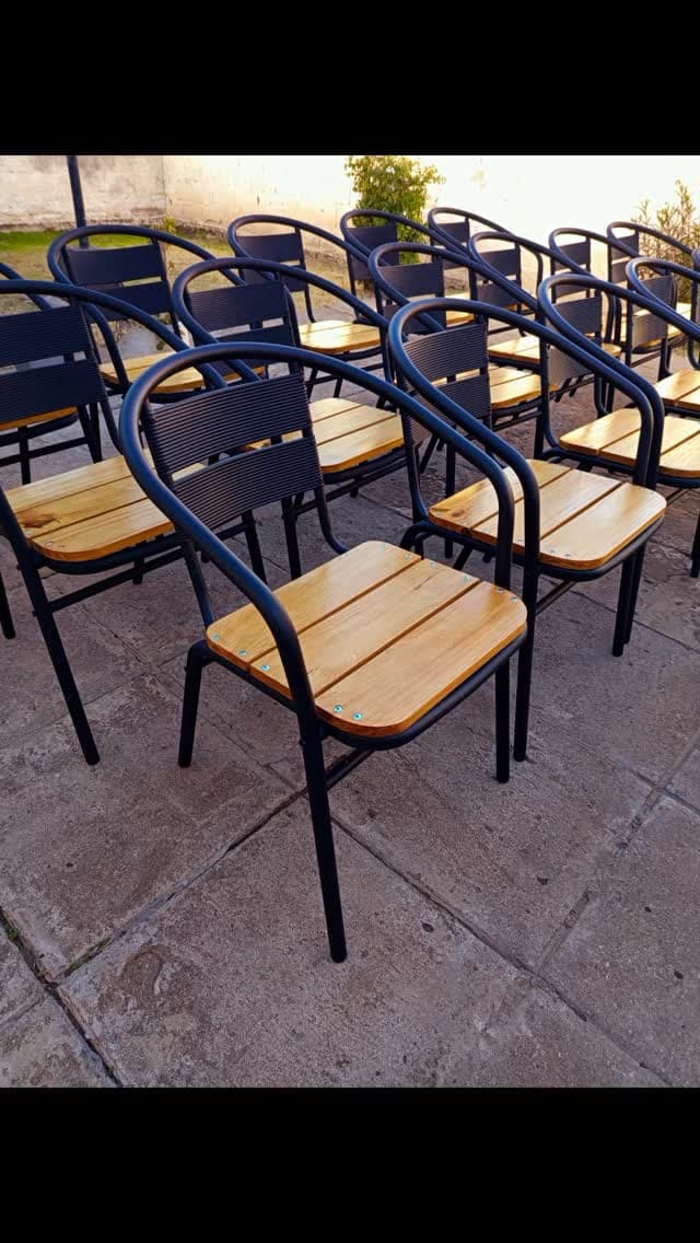 Restauración de sillas y muebles — foto 1 de 1
